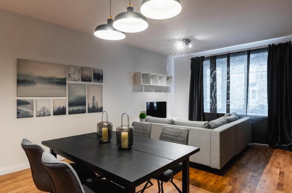 Authentic Apartment Next To Schwedenplatz Vienna Luaran gambar